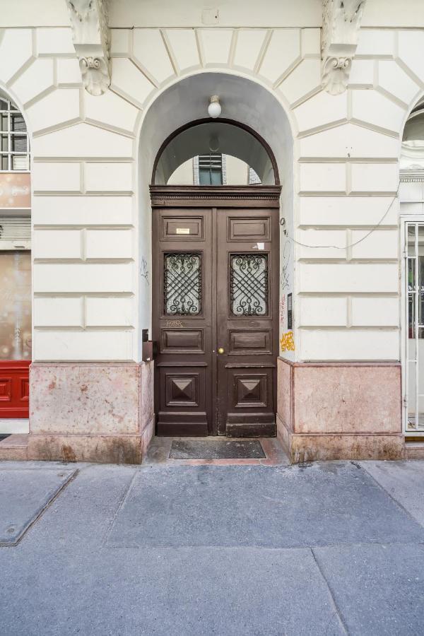 City Centre Apartment Budapest Ngoại thất bức ảnh