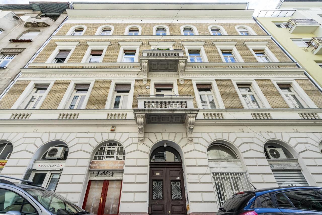 City Centre Apartment Budapest Ngoại thất bức ảnh